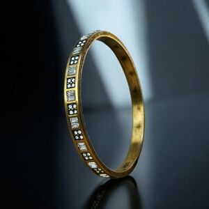 Silpada Modern Maven Brass Sparkling Swarovski Crystals Bangle bracelet